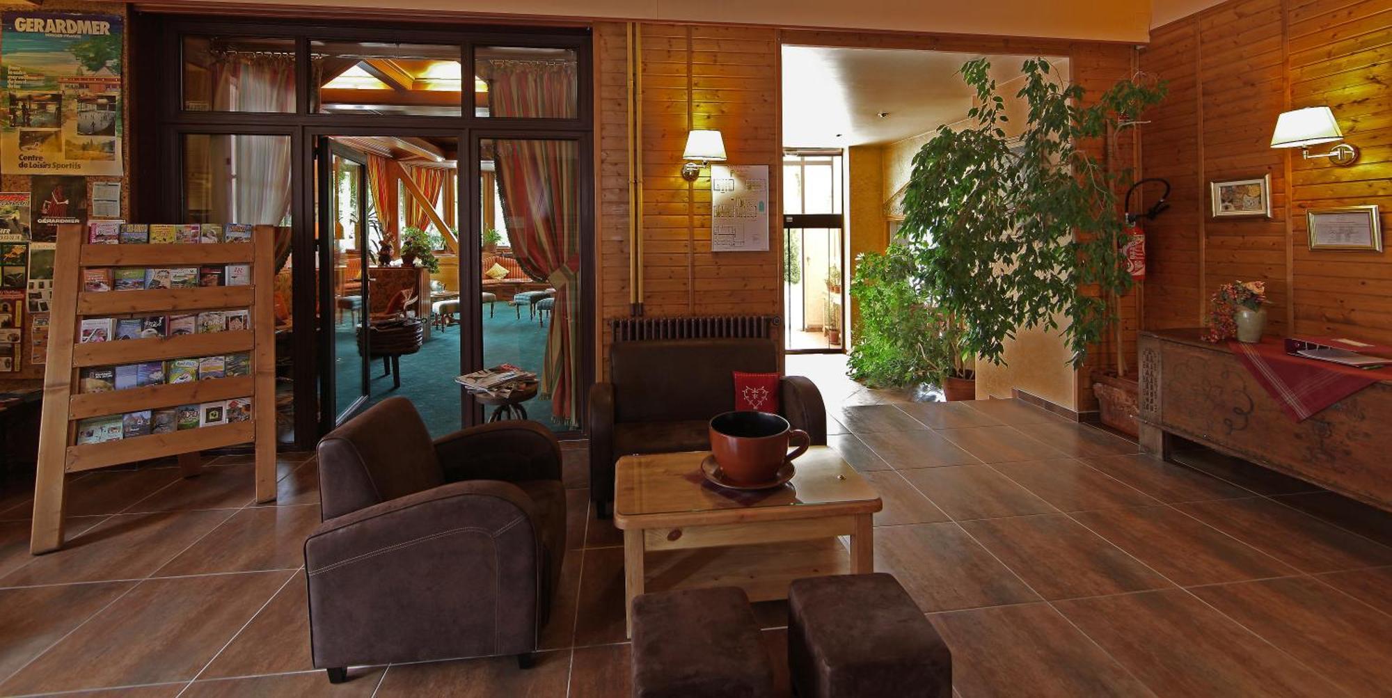 Les Loges Du Parc Hotel Gerardmer Ngoại thất bức ảnh