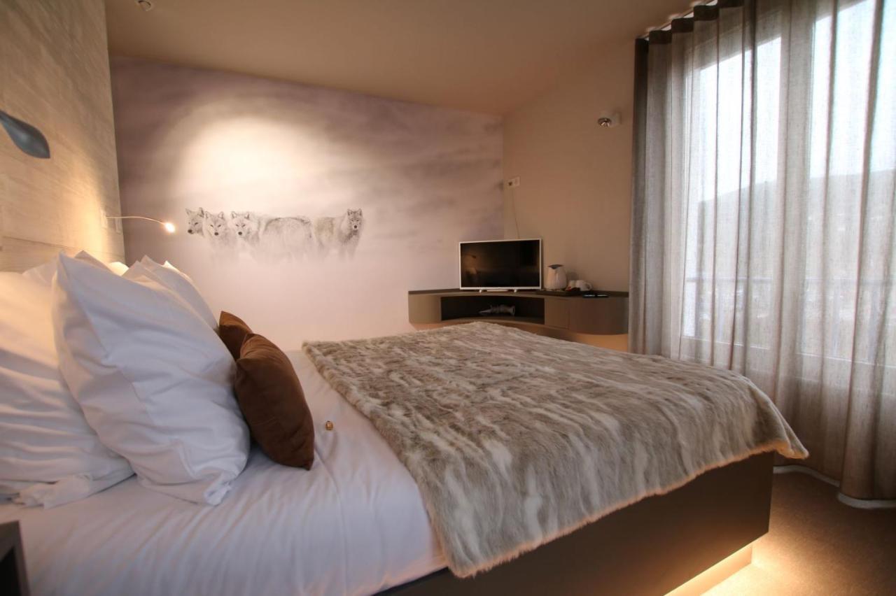 Les Loges Du Parc Hotel Gerardmer Ngoại thất bức ảnh